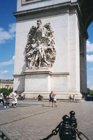 010_16-126460.jpg