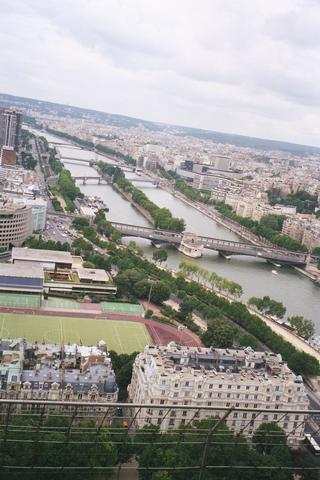 019_7-126460.jpg